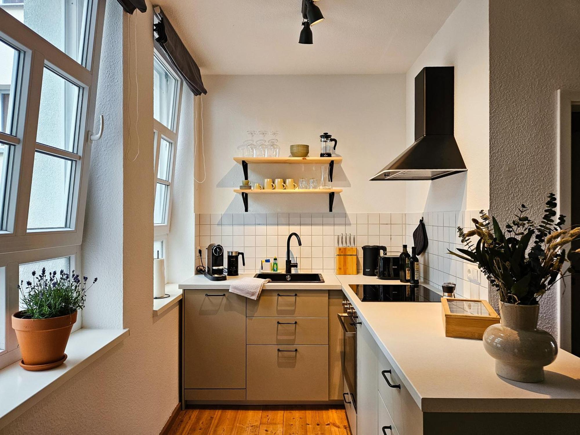 Micasa Rooms - Altstadt Zentral - Zwischen Anger Und Kraemerbruecke - Wlan - Familienfreundlich แอร์ฟวร์ท ภายนอก รูปภาพ