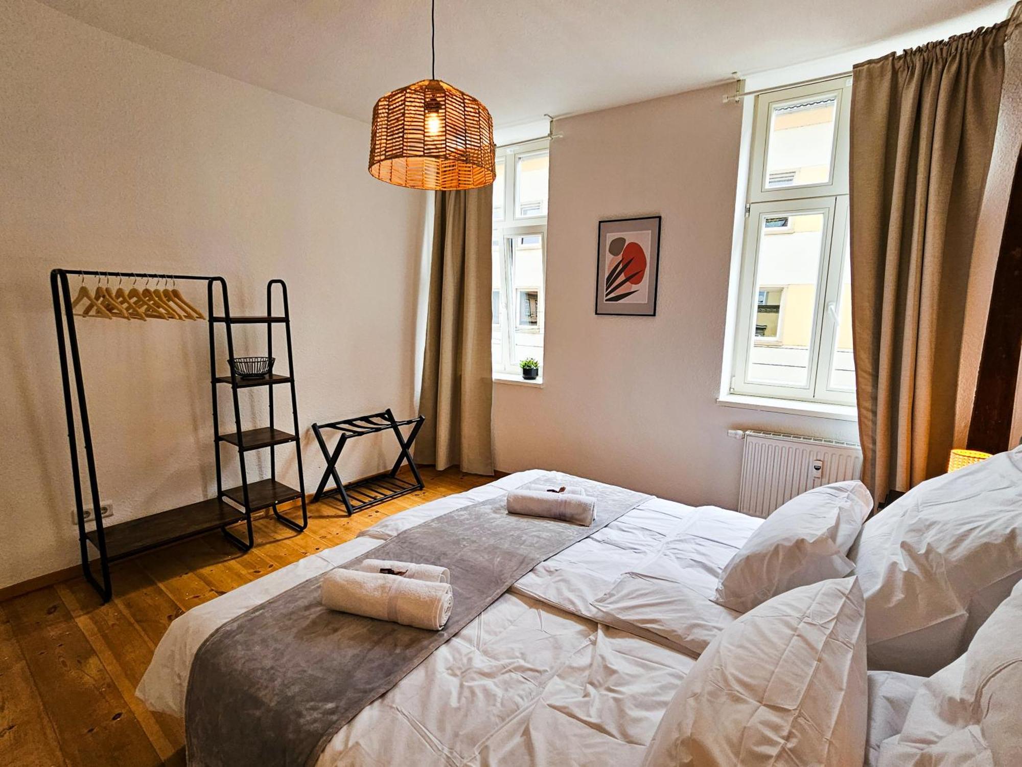 Micasa Rooms - Altstadt Zentral - Zwischen Anger Und Kraemerbruecke - Wlan - Familienfreundlich แอร์ฟวร์ท ภายนอก รูปภาพ